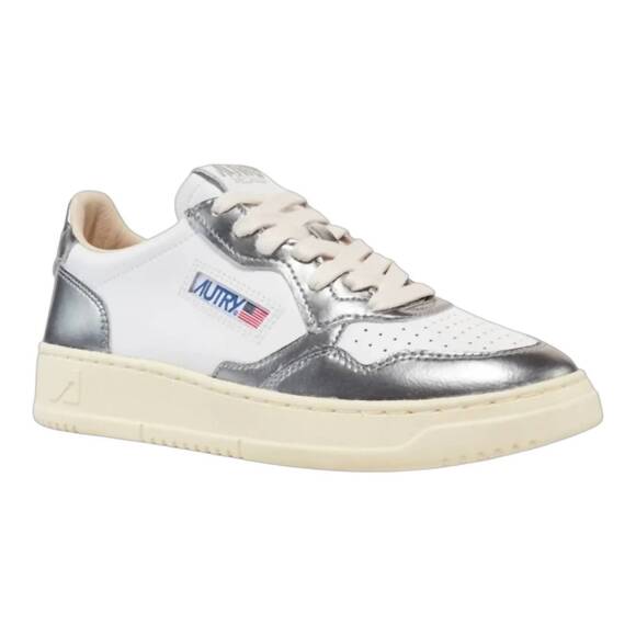 NEW AUTRY women's medalist low sneakers in white/steel-leather